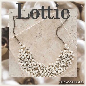 Lottie necklace